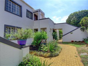 2 Bed Apartment in Kelland