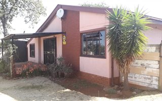 1 Bedroom Apartment in Kempton Park West