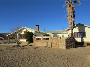 4 Bed House in Prince Albert