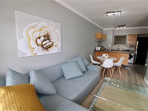 2 Bed Apartment in Riviera