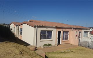 2 Bedroom Apartment in Ridgeway