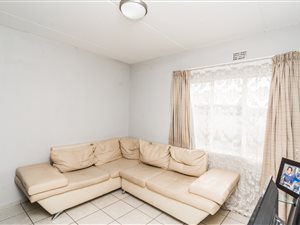 2 Bed Apartment in Fleurhof