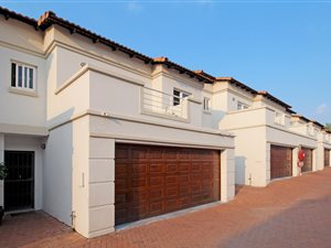 3 Bed Townhouse in Ferndale