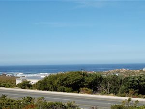 1271 m² Land available in Bettys Bay