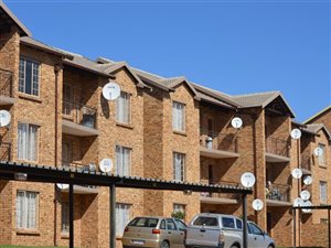 2 Bedroom Apartment in Chloorkop