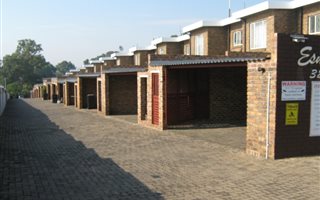 3 Bedroom Townhouse in Marlands