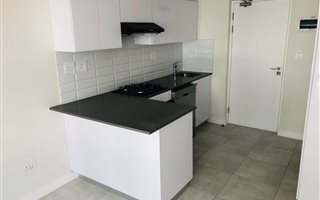 1 Bedroom Apartment in Somerset West Central