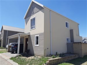 2 Bed Townhouse in Riverspray Lifestyle Estate