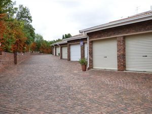 3 Bed Townhouse in Fontainebleau
