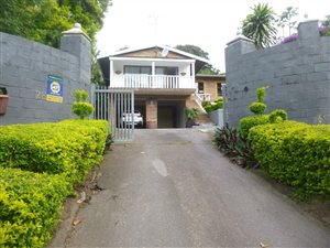 5 Bed House in Cowies Hill Park