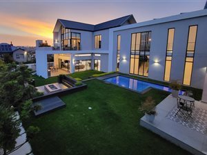 4 Bed House in Waterfall Country Estate