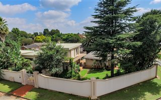 4 Bedroom House in Bonaero Park