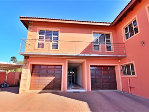 6 Bed House in Rynsoord