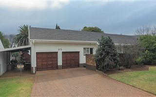 4 Bedroom House in Wierda Park