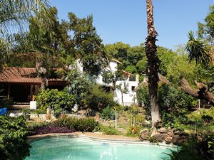 11 Bed House in Chartwell