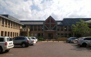 387 m² Office Space in Vorna Valley