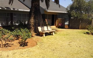 4 Bedroom House in Erasmia