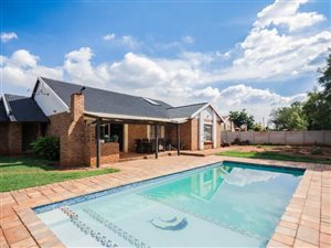 4 Bed House in Kookrus