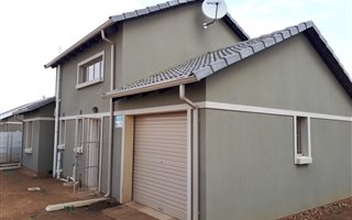 4 Bedroom Cluster in Albertsdal