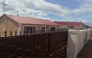 2 Bedroom House in Zwide