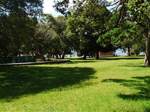 670 m² Land available in Lake Brenton