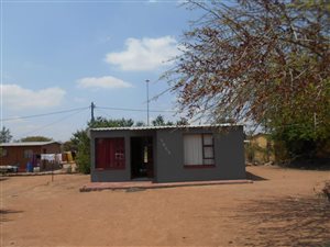 250 m² Land available in Lethlabile
