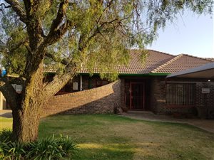 4 Bed House in Bethalrand