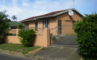 3 Bedroom House in Sandfield
