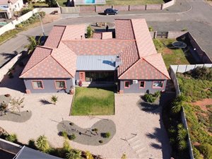4 Bed House in Oudtshoorn
