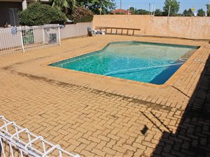 2 Bed Apartment in Bronkhorstspruit