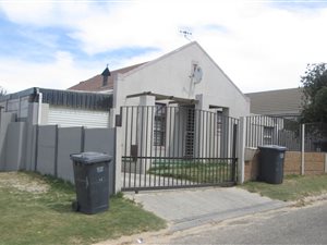 2 Bed House in Forest Village