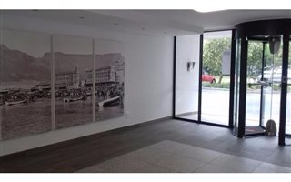2 Bedroom Apartment in Newlands