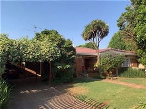 3 Bed House in Comet