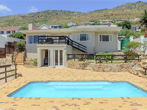 3 Bed House in Fish Hoek