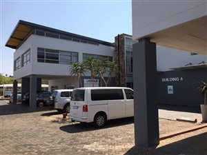 1290 m² Commercial space in Highveld