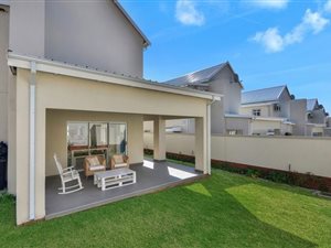 3 Bed House in Kensington B