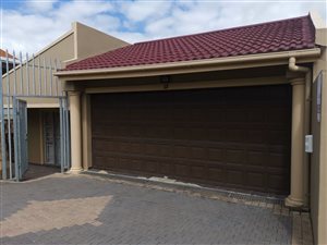 3 Bed House in Woodview