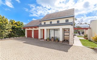 3 Bedroom House in Schonenberg Estate