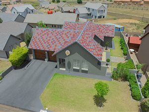 3 Bedroom House in Brooklands Lifestyle Estate