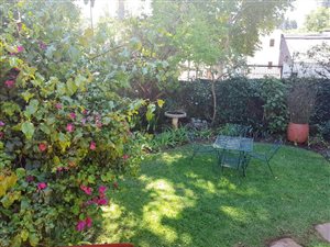 2 Bedroom House in Parktown North