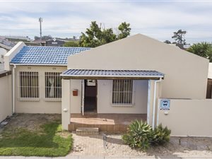 3 Bed Townhouse in Morgenster