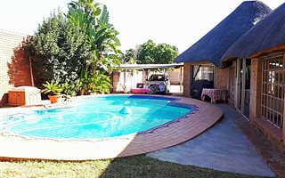 3 Bedroom House in Roseville