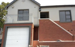 3 Bedroom Apartment in Glen Anil