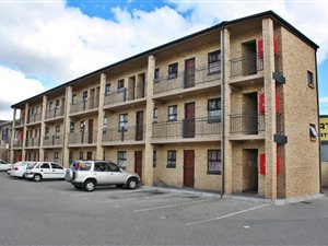 1 Bed Apartment in Goodwood