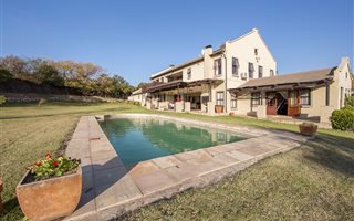 5 Bedroom House in Chartwell
