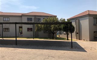 3 Bedroom Cluster in Willowbrook