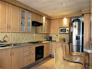 3 Bed Cluster in Georginia