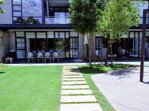 4 Bed Apartment in Houghton Estate