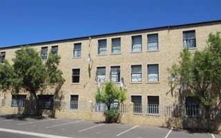 2 Bedroom Apartment in De La Haye