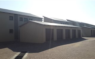 3 Bedroom Simplex in Brits